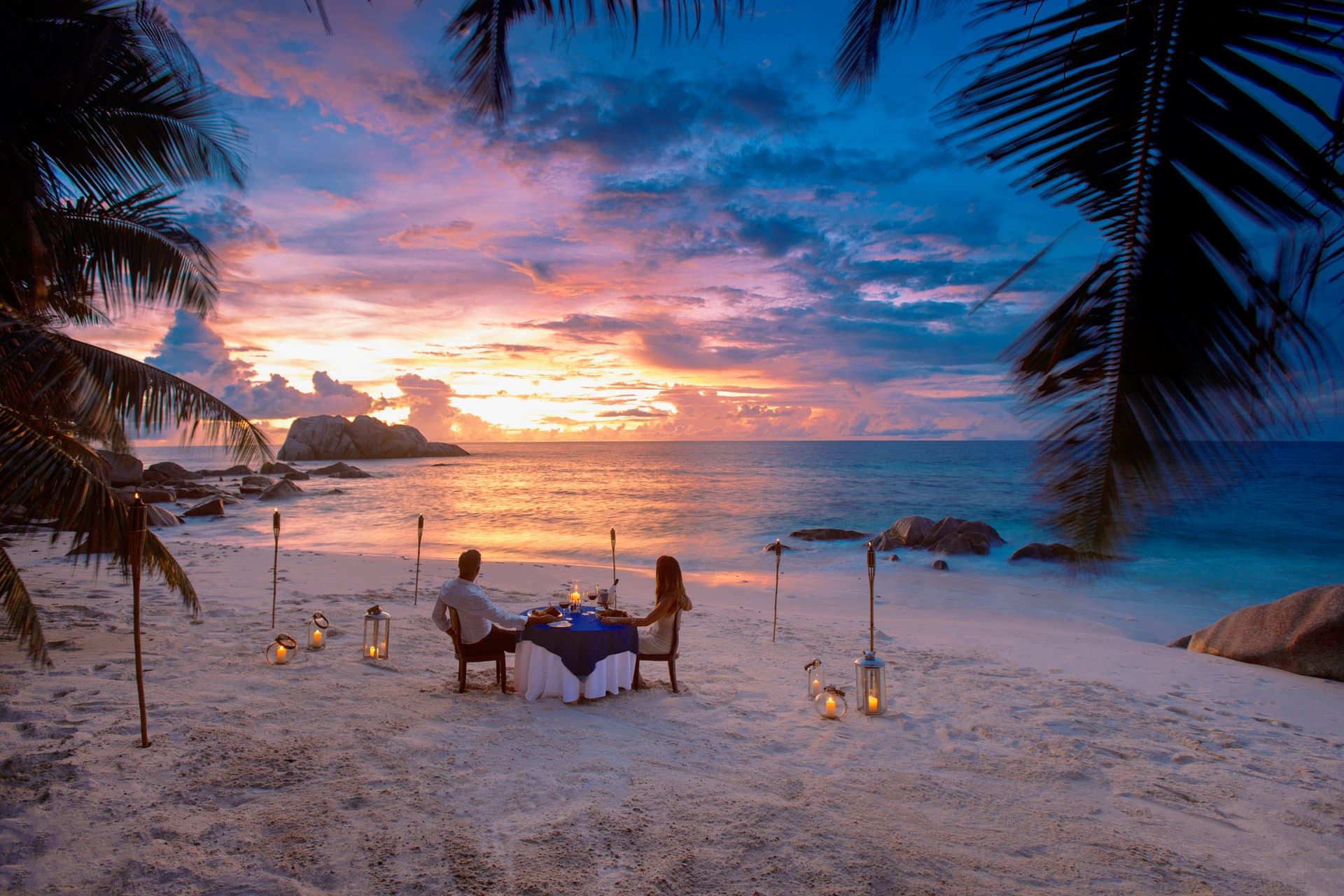 Candlelight Dinner at the Beach