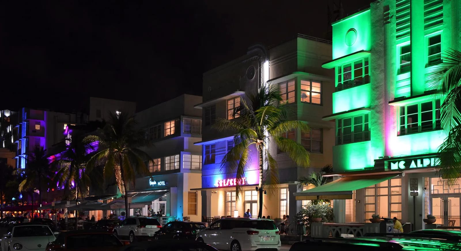Green and violet on Ocean Drive, Ocean Drive, South Beach