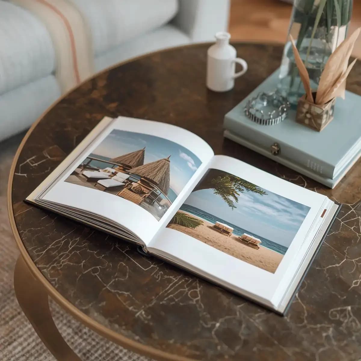 MIRA KODA Fotobuch