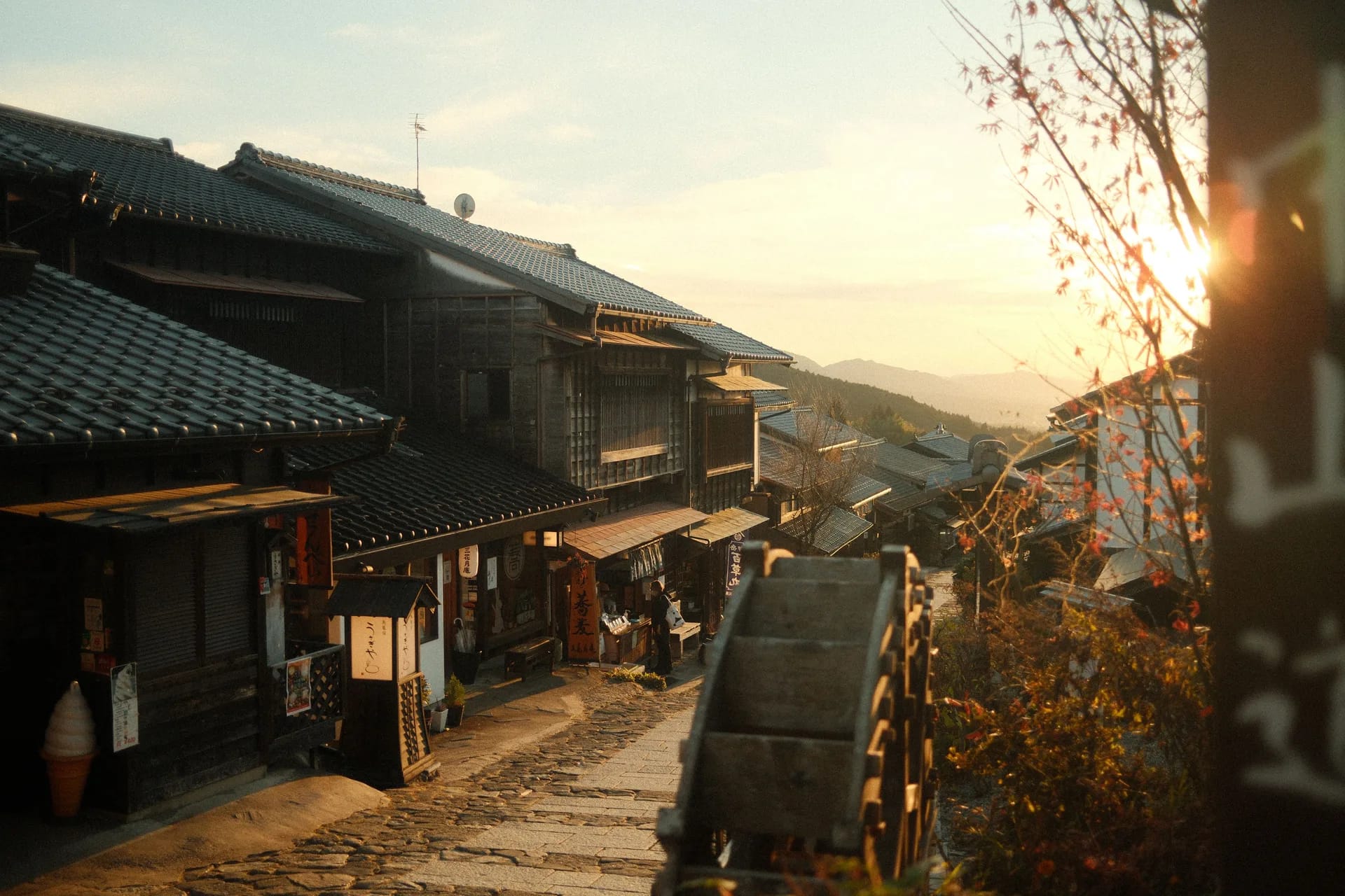 The old town on the Nakasendo in evening light